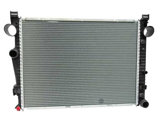 Mercedes Radiator 2205000103 - Nissens 62772